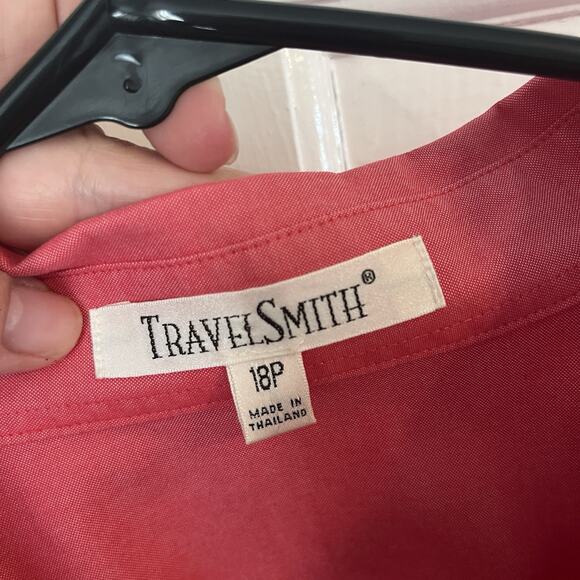 TravelSmith Women's Long Sleeve Pink Button-up Shirt 18 P Classic Preppy Capsule - Picture 2 of 11